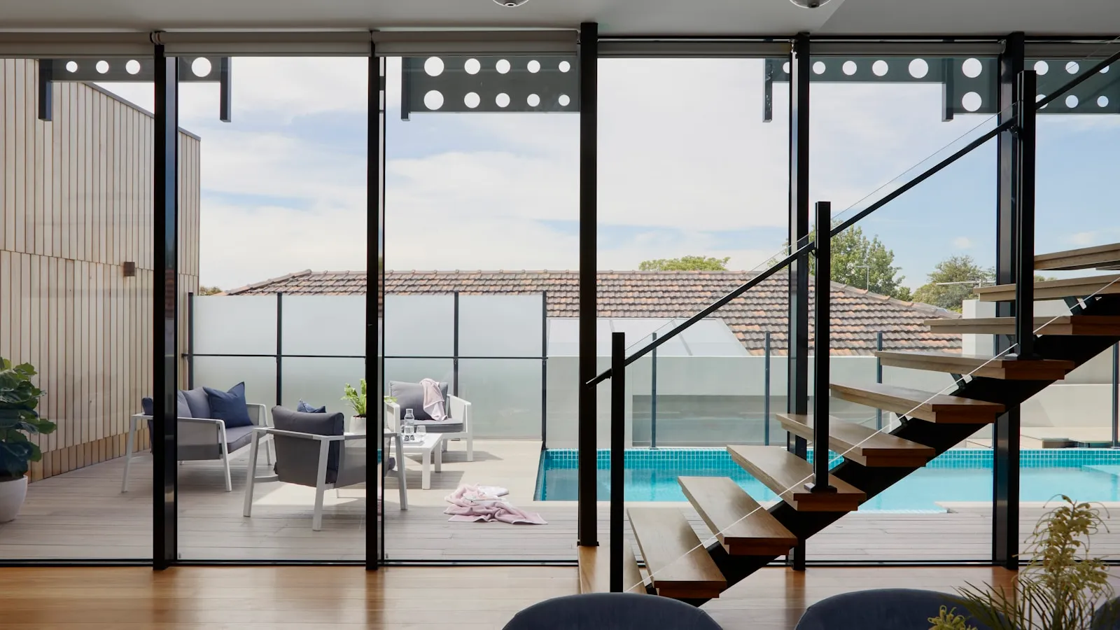 Smart-secure home in Green Valley area